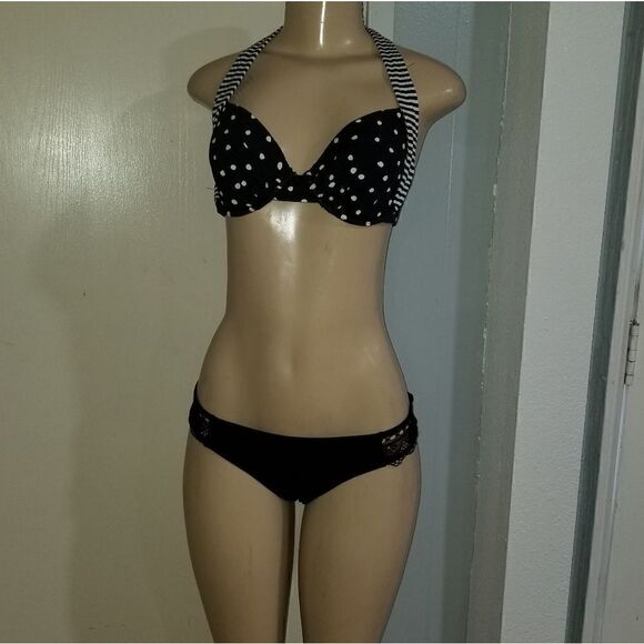 Laundry by Shelli Segal Bikini Bottoms & Tommy bahama top - Picture 1 of 14